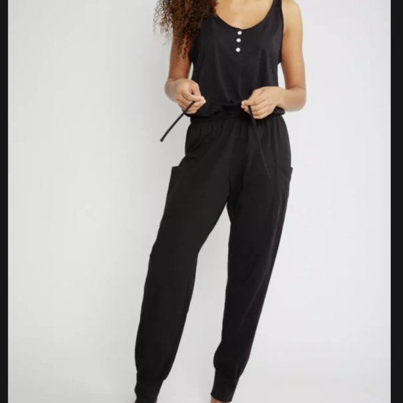 Eberjey Brie Cargo 100% Peruvian cotton jumpsuit - Picture 4 of 9